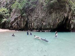Blue Lagoon Home Trang