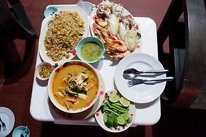 Blue Lagoon Home Trang