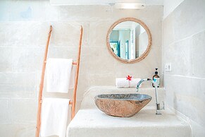 The KOHO Air Hotel