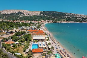 Hotel Dobrovit