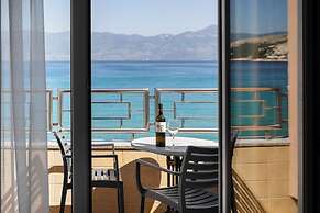 Hotel Dobrovit