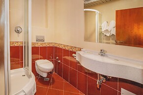 Hotel Dobrovit