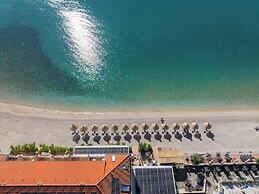 Hotel Dobrovit