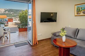 Hotel Dobrovit