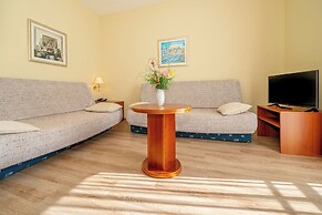 Hotel Dobrovit
