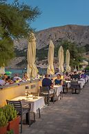Hotel Dobrovit