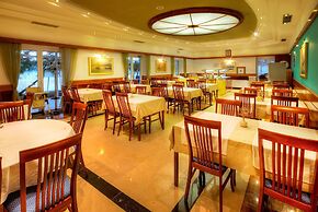 Hotel Dobrovit