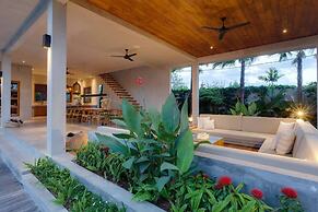 ZIN Berawa Villas & Bungalow