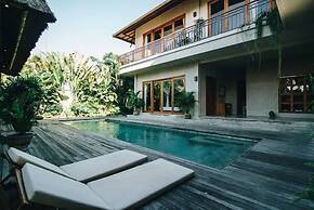 ZIN Berawa Villas & Bungalow
