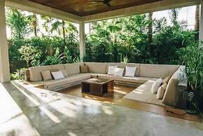 ZIN Berawa Villas & Bungalow