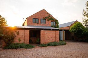 Twin Rivers Bed and Breakfast