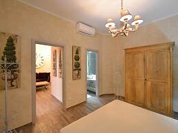 Bacall Apartment