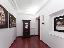 Banchi Apartment