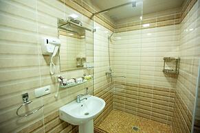 MIRZO Boutique Hotel