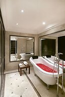 Aurika, Udaipur - Luxury by Lemon Tree Hotels