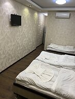7 Baits Hotel