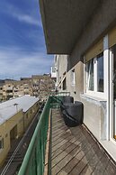 Tifani Apartment