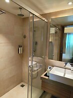 Royal Hometel Suites Dahisar Mumbai