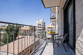 Eshel Suites
