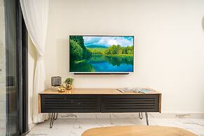 Eshel Suites