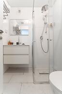 Eshel Suites