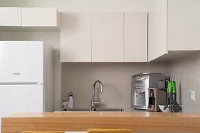 Eshel Suites