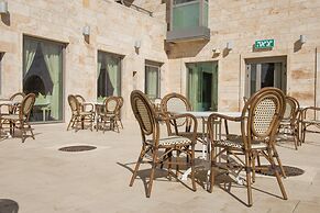 HI Akko Hostel