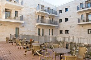HI Akko Hostel