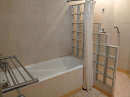 Hotel 678 Kemang