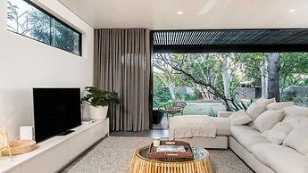 Your Luxury Escape - Tallowood
