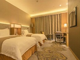 The Summit Hotel
