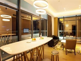 The Summit Hotel