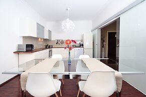 Central Sauna & Loft Apartments