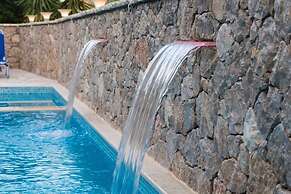Hotel Nostos