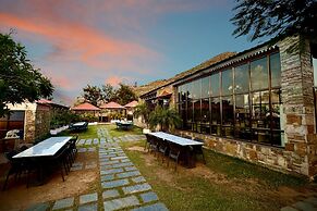 Vijaygarh Resort & Cottages with Private Pool