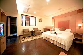 Ming Lu Holiday Hotel
