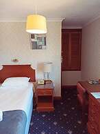 Crystal Hotel