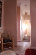 Tifawin Apartment