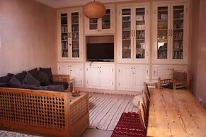 Tifawin Apartment