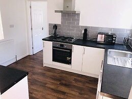Arma Short Stays - Iffley Road