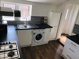 Arma Short Stays - Iffley Road