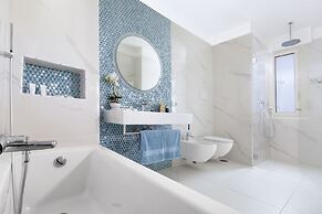 Sara Home 2