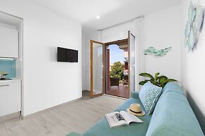 Sara Home 2