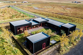 Hrafntinna Villa