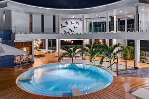 Hotel Casa Esferica