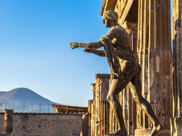 Pompeii Rooms