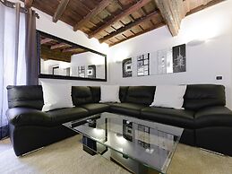 Ibernesi 2 Apartment