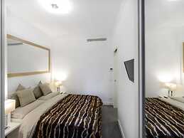 Popolo Apartment