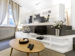 Popolo Apartment