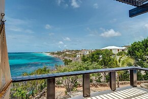 Villa Waves